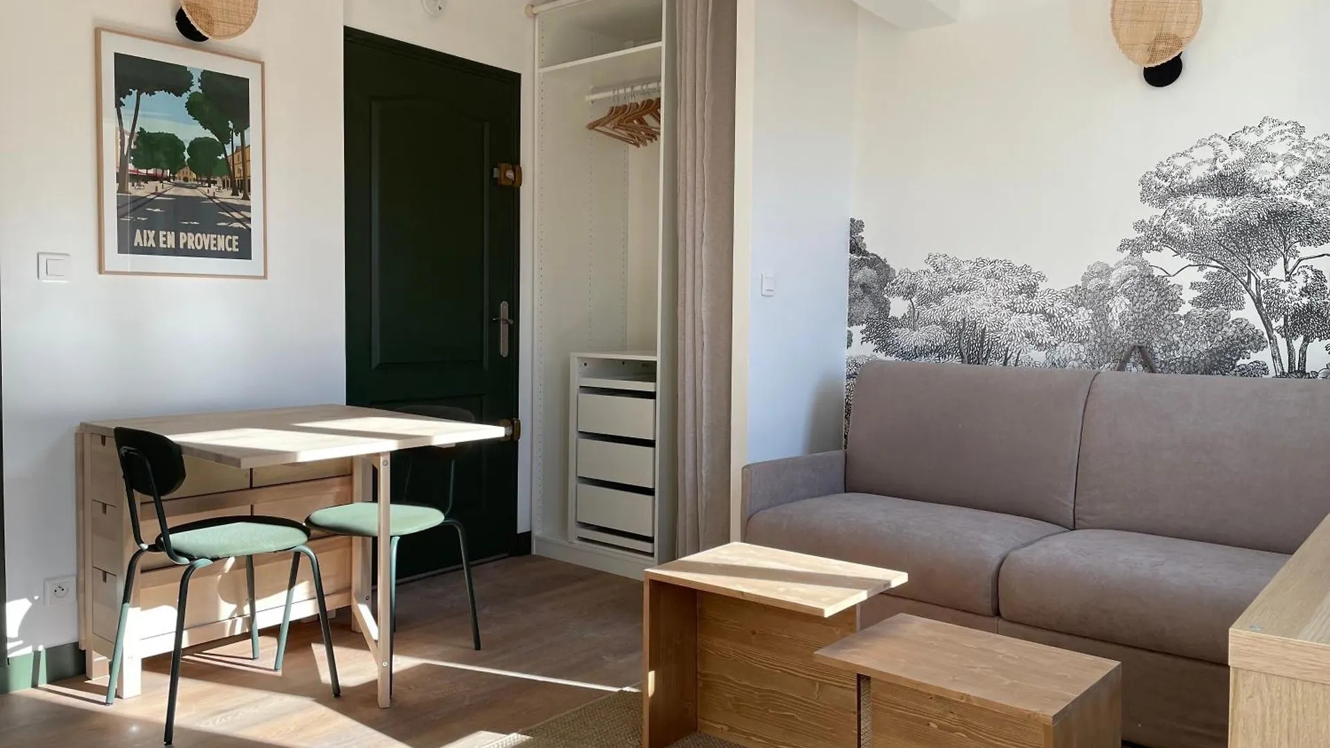 Studio Climatise Plein Centre 4Eme Etage Aix-en-Provence