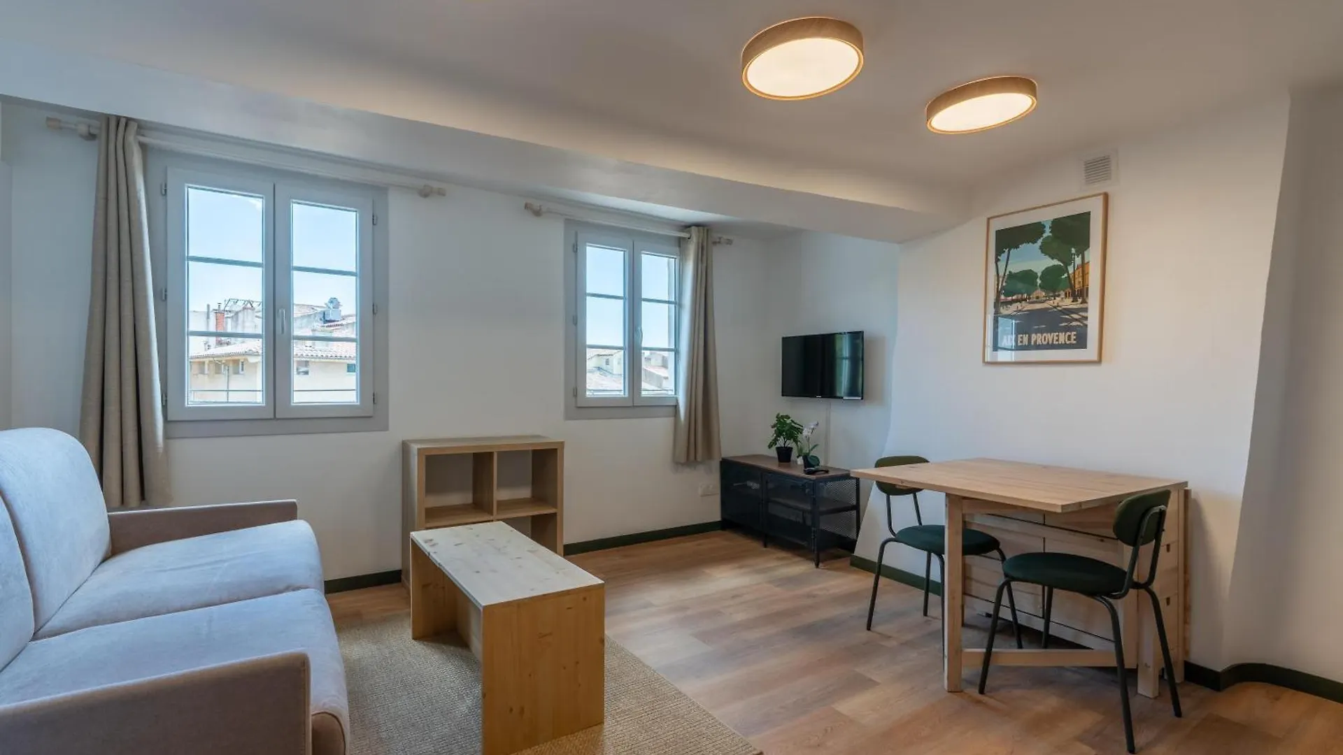 Studio Climatise Plein Centre 4Eme Etage Aix-en-Provence